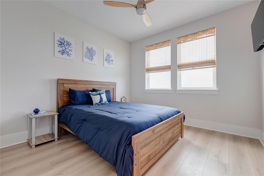 Furnished interior view inside a new home in , Galveston (Image 8).