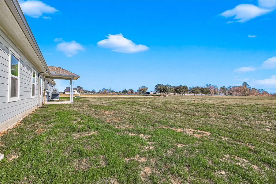 Exterior details and patio area of a home in , Rosharon (Image 3). Exterior details and patio area of a home in , Rosharon (Image 3).