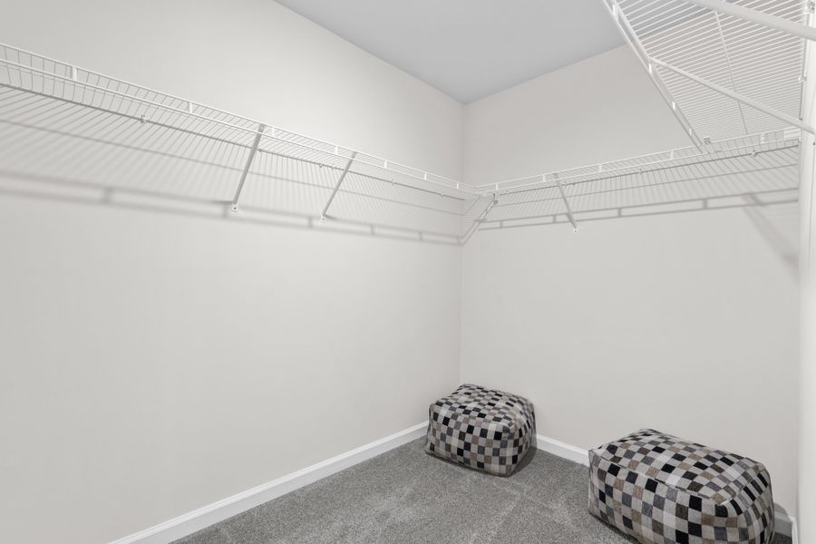 Spacious, unfurnished interior of a new home in Sibley Village, Sumter (Image 18).