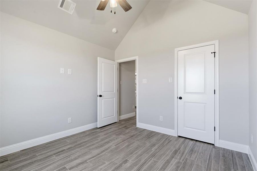 Spacious, unfurnished interior of a new home in , Tolar (Image 27). Spacious, unfurnished interior of a new home in , Tolar (Image 27).