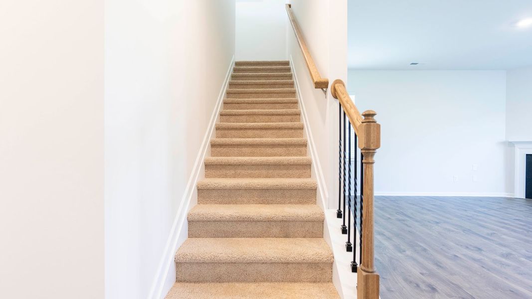 Spacious, unfurnished interior of a new home in Middleton, Greensboro (Image 11).