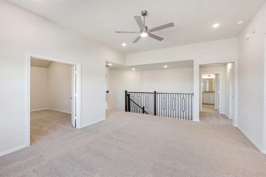 Spacious, unfurnished interior of a new home in Union Park Classic 55, Little Elm (Image 30). Spacious, unfurnished interior of a new home in Union Park Classic 55, Little Elm (Image 30).