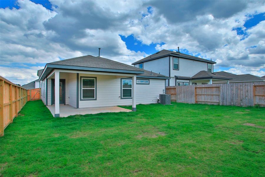 Exterior details of a home in Colony at Pinehurst, Pinehurst (Image 20).