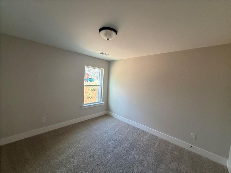 Spacious, unfurnished interior of a new home in , Dawsonville (Image 9).