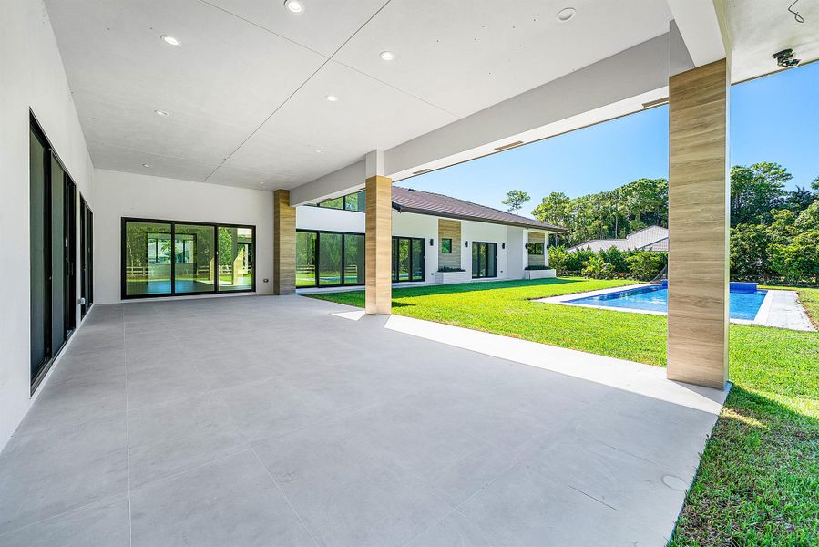 Exterior details and patio area of a home in , Wellington (Image 3).