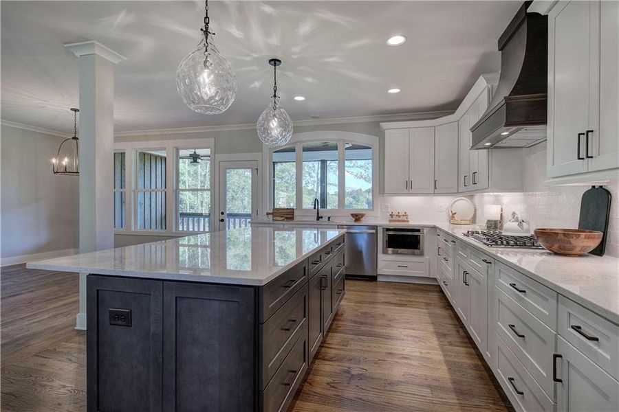 Furnished interior view inside a new home in , Euharlee (Image 11).