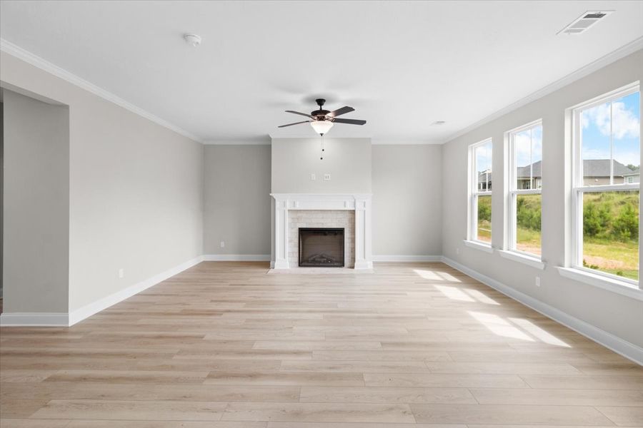 Spacious, unfurnished interior of a new home in Windsor, North Augusta (Image 17).
