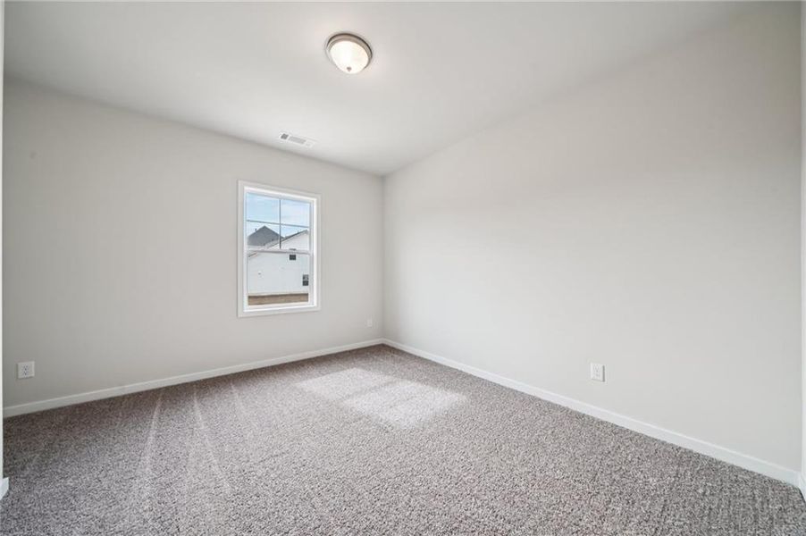 Spacious, unfurnished interior of a new home in Rosewood Lake Estates, Hoschton (Image 47).