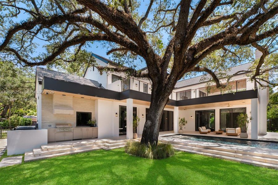 Exterior details and patio area of a home in , Coral Gables (Image 24). Exterior details and patio area of a home in , Coral Gables (Image 24).