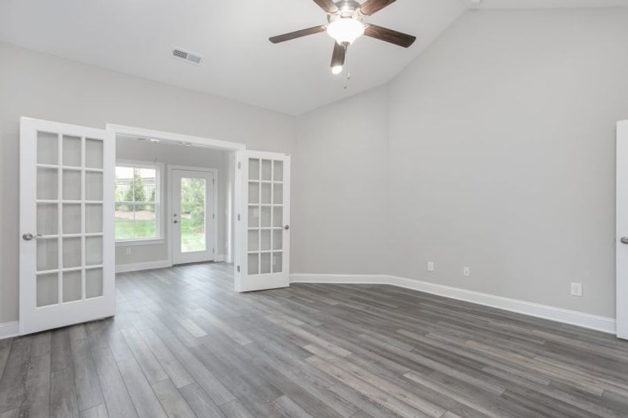 Spacious, unfurnished interior of a new home in Northborough, Colfax (Image 44).