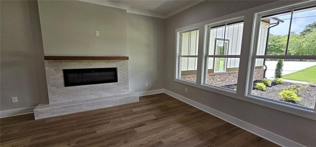 Spacious, unfurnished interior of a new home in , Loganville (Image 30). Spacious, unfurnished interior of a new home in , Loganville (Image 30).