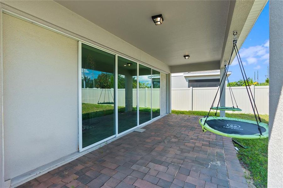 Exterior details and patio area of a home in , Apopka (Image 24).