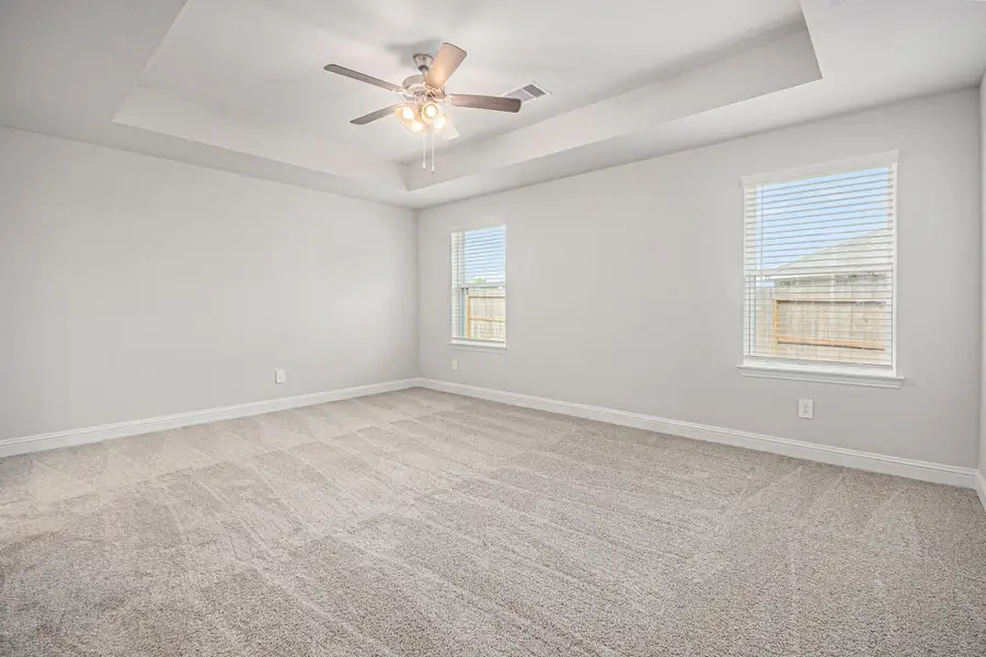 Spacious, unfurnished interior of a new home in Lago Mar, Texas City (Image 8). Spacious, unfurnished interior of a new home in Lago Mar, Texas City (Image 8).