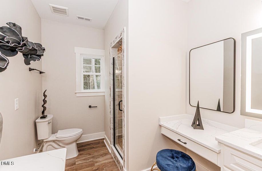 0046-IMG_0047 0046-IMG_0047