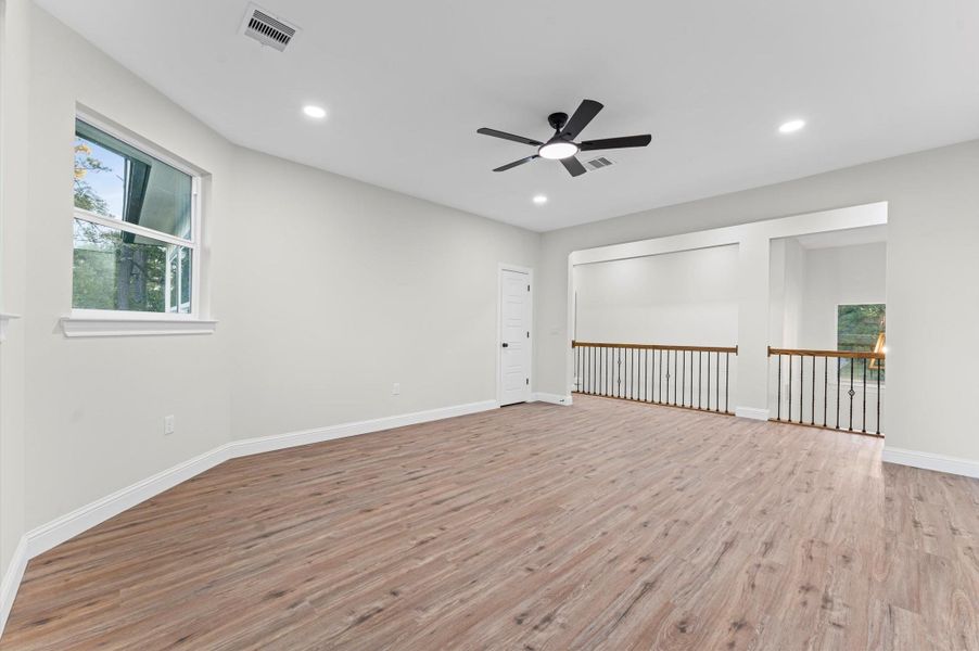 Spacious, unfurnished interior of a new home in , Magnolia (Image 17).