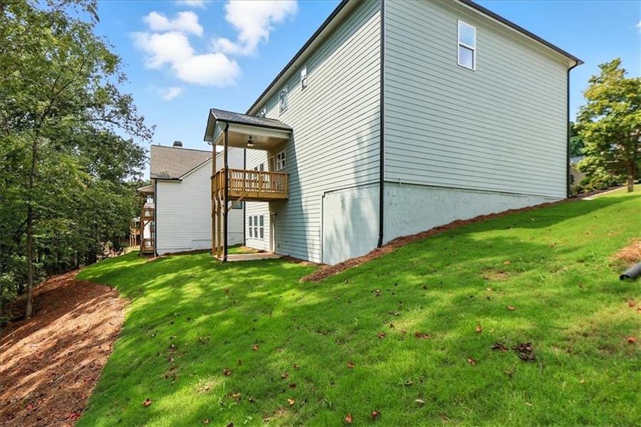 Exterior details and patio area of a home in , Jefferson (Image 4).