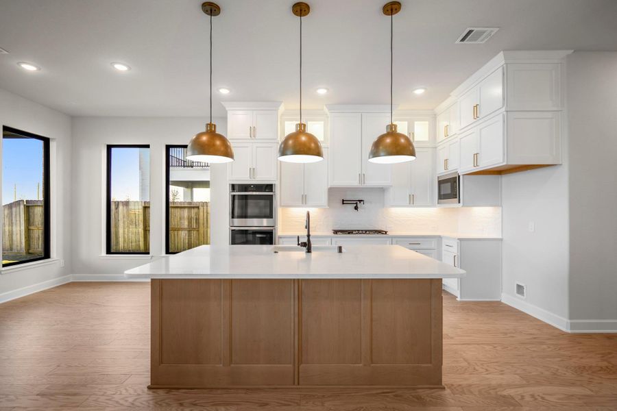 Furnished interior view inside a new home in Jordan Ranch 70' Lots, Fulshear (Image 6).