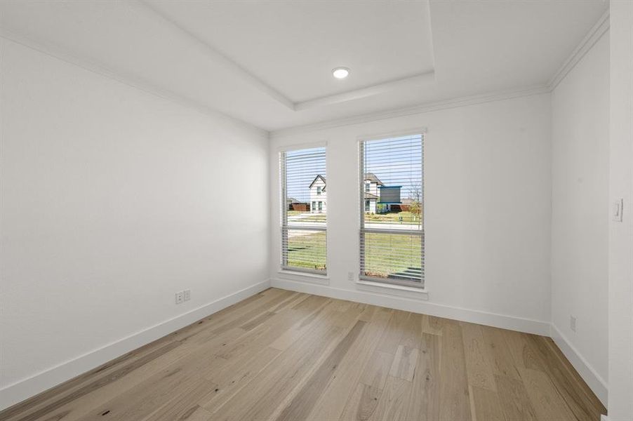 Spacious, unfurnished interior of a new home in Shady Valley Estates, Midlothian (Image 29).