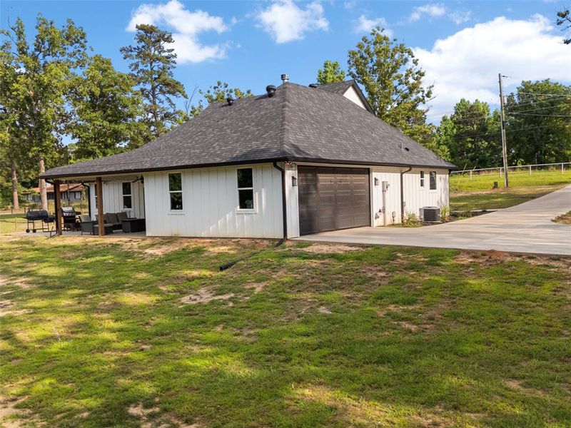 Exterior details and patio area of a home in , Gladewater (Image 4). Exterior details and patio area of a home in , Gladewater (Image 4).