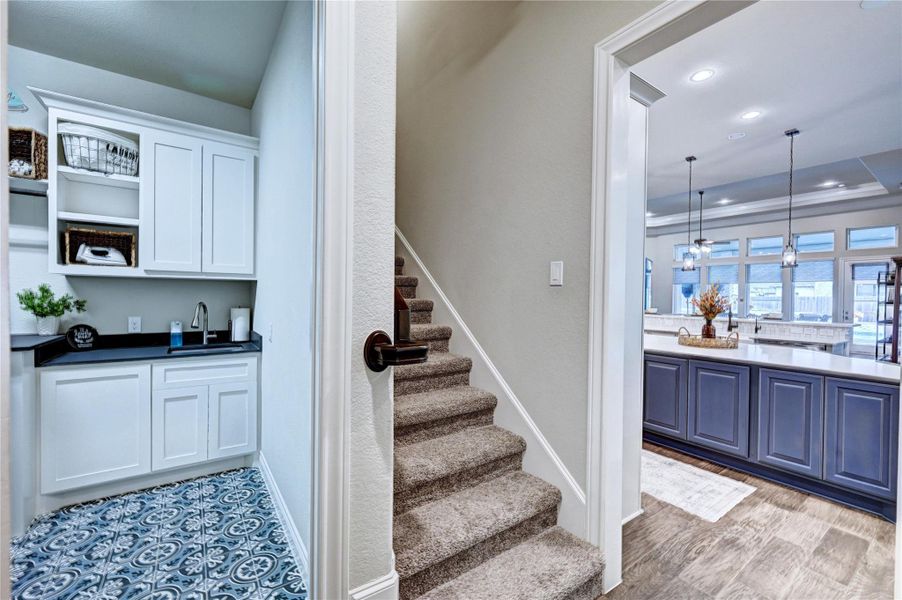 Furnished interior view inside a new home in Artavia 70′, Conroe (Image 14).