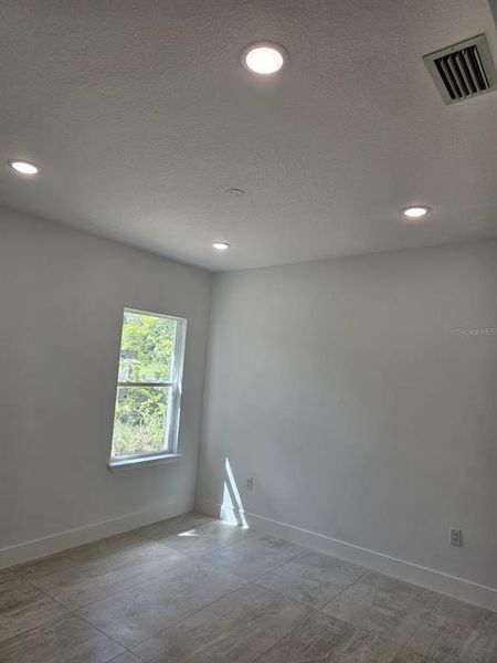 Image 20 of a home in .