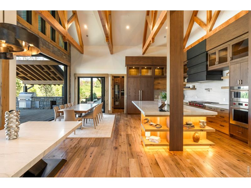 Community amenities in , Lafayette (Image 33).