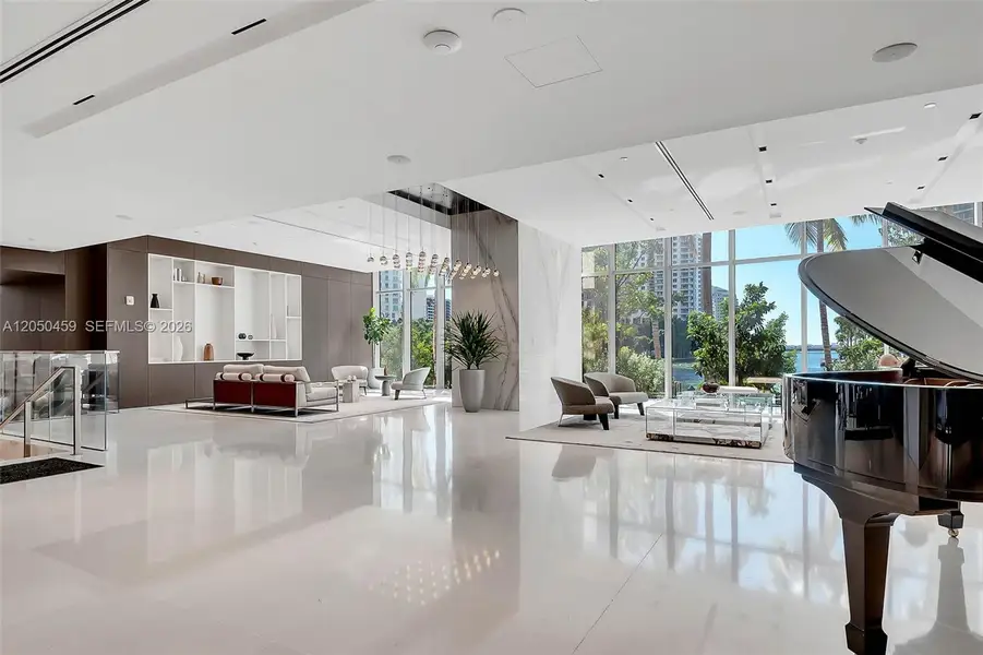 Community amenities in , Miami (Image 34). Community amenities in , Miami (Image 34).
