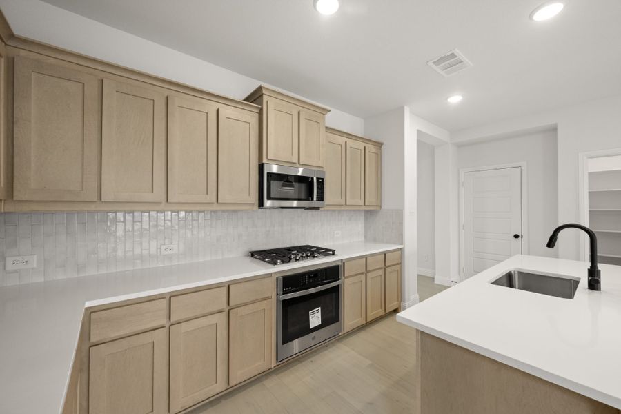 Furnished interior view inside a new home in Timberbrook, Justin (Image 8). Furnished interior view inside a new home in Timberbrook, Justin (Image 8).