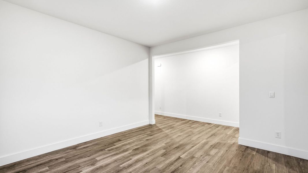 Spacious, unfurnished interior of a new home in Polo Fields, Kingsport (Image 30).