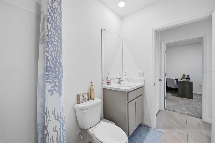 Furnished interior view inside a new home in , Plant City (Image 6). Furnished interior view inside a new home in , Plant City (Image 6).