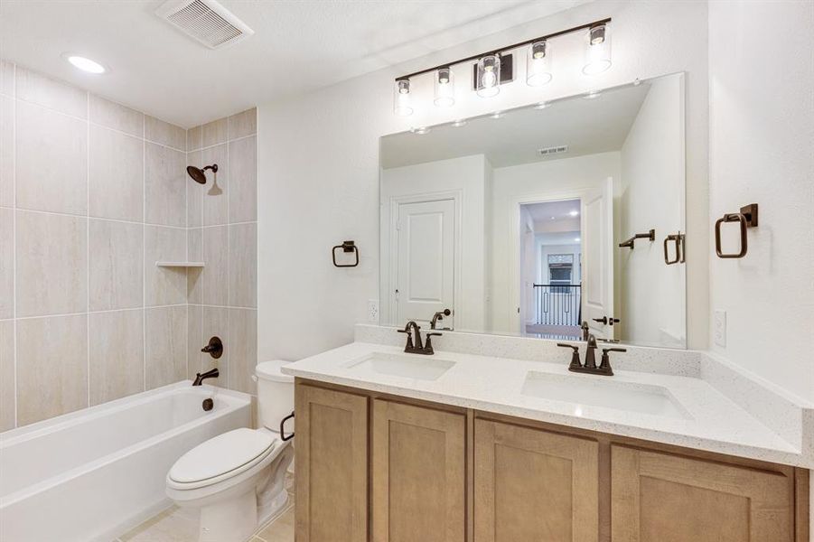 Furnished interior view inside a new home in Windsong Ranch Classic 61, Prosper (Image 12). Furnished interior view inside a new home in Windsong Ranch Classic 61, Prosper (Image 12).