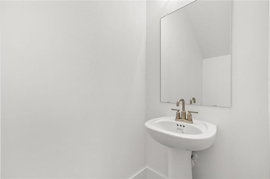 Image 41 of a home in .