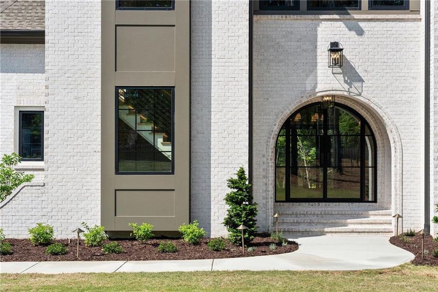 Exterior details and patio area of a home in , Flowery Branch (Image 30).