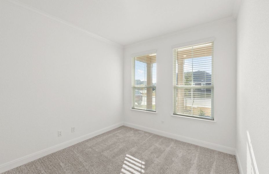 Spacious, unfurnished interior of a new home in Patterson Ranch, Georgetown (Image 35).