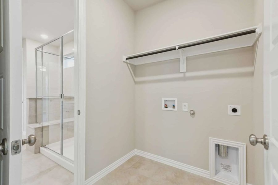 Spacious, unfurnished interior of a new home in Summer Crest, Crowley (Image 20). Spacious, unfurnished interior of a new home in Summer Crest, Crowley (Image 20).