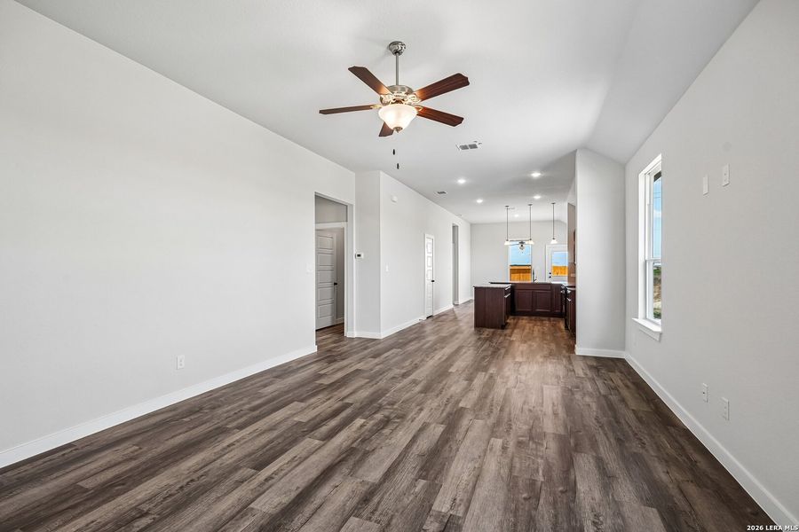 Spacious, unfurnished interior of a new home in Red Hawk Landing, San Antonio (Image 28). Spacious, unfurnished interior of a new home in Red Hawk Landing, San Antonio (Image 28).