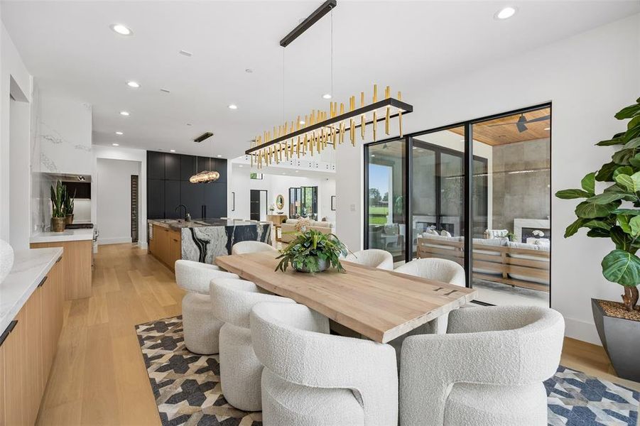 Furnished interior view inside a new home in , Southlake (Image 32).