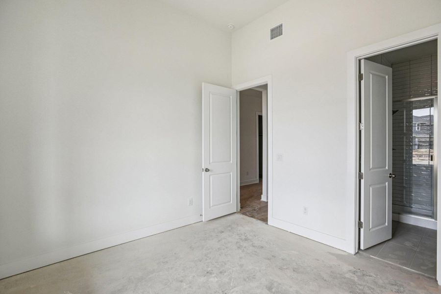 Image 32 of a home in Persimmon.