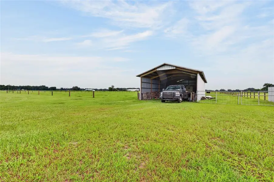Image 53 of a home in .