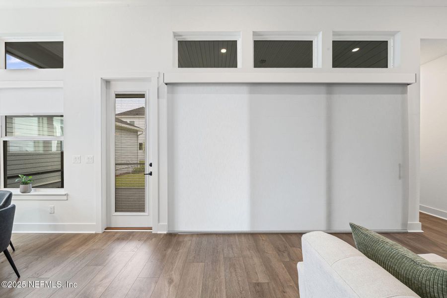 Spacious, unfurnished interior of a new home in Seven Pines 50' Rear Entry, Jacksonville (Image 67).