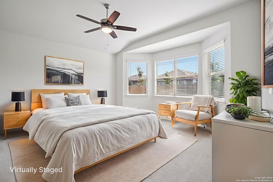 Furnished interior view inside a new home in Catalina, Converse (Image 8).