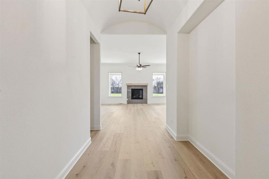 Spacious, unfurnished interior of a new home in Joshua Meadows, Joshua (Image 23).