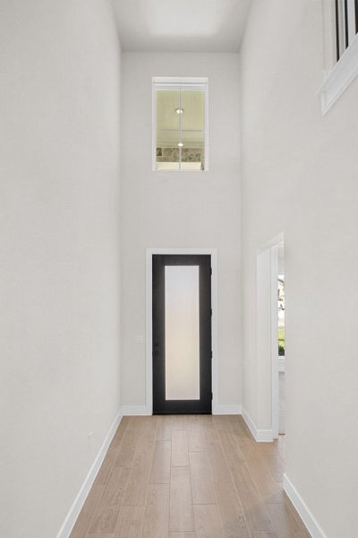 Spacious, unfurnished interior of a new home in Nolina, Georgetown (Image 16).