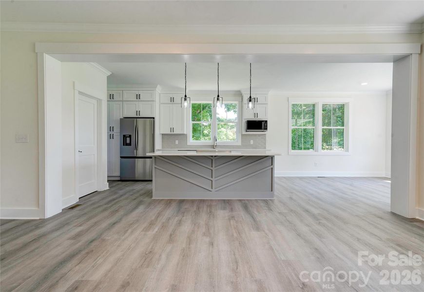 Image 40 of a home in .