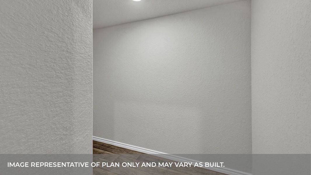 Spacious, unfurnished interior of a new home in Arroyo Ranch, Seguin (Image 19).