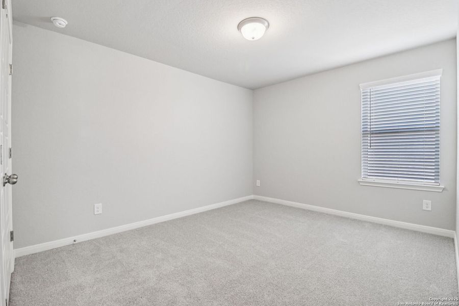 Spacious, unfurnished interior of a new home in Arcadia Ridge - Premier Series, San Antonio (Image 19).