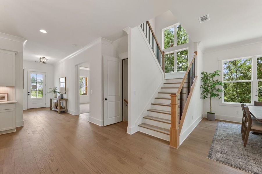 Spacious, unfurnished interior of a new home in Arden on Lanier, Cumming (Image 20).