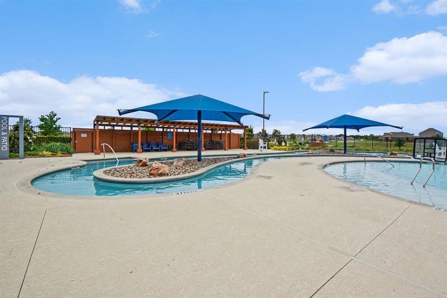 Community amenities in Bridgewater, Princeton (Image 23).