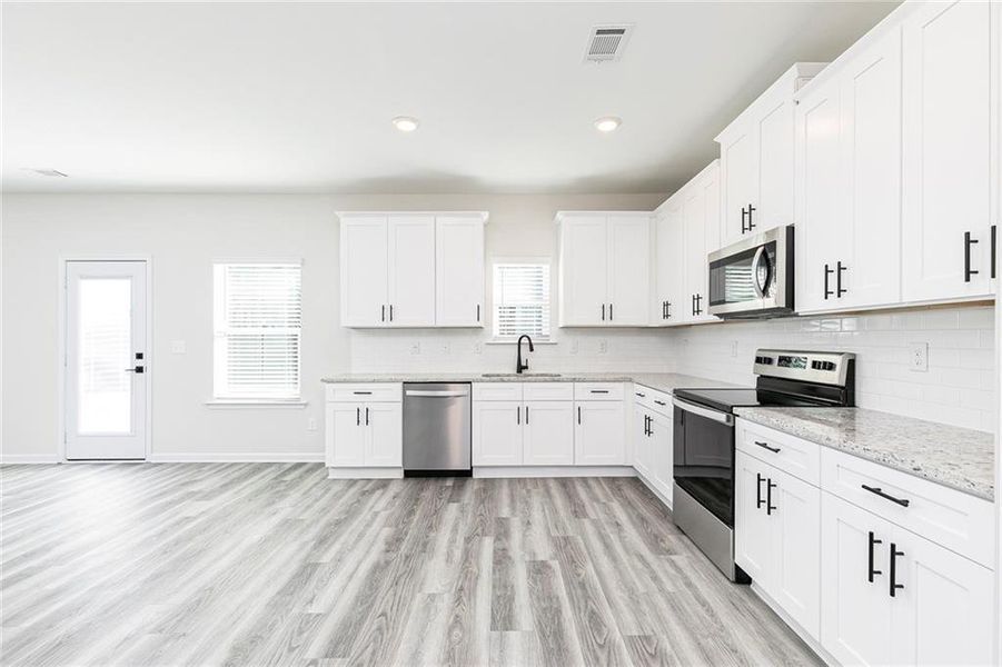 Furnished interior view inside a new home in Lake Preserve at Jackson Trail, Jefferson (Image 8).
