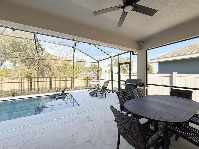 Exterior details and patio area of a home in , Minneola (Image 3).